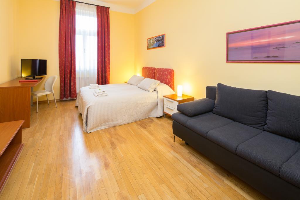 City Lounge Hotel Prague Room photo